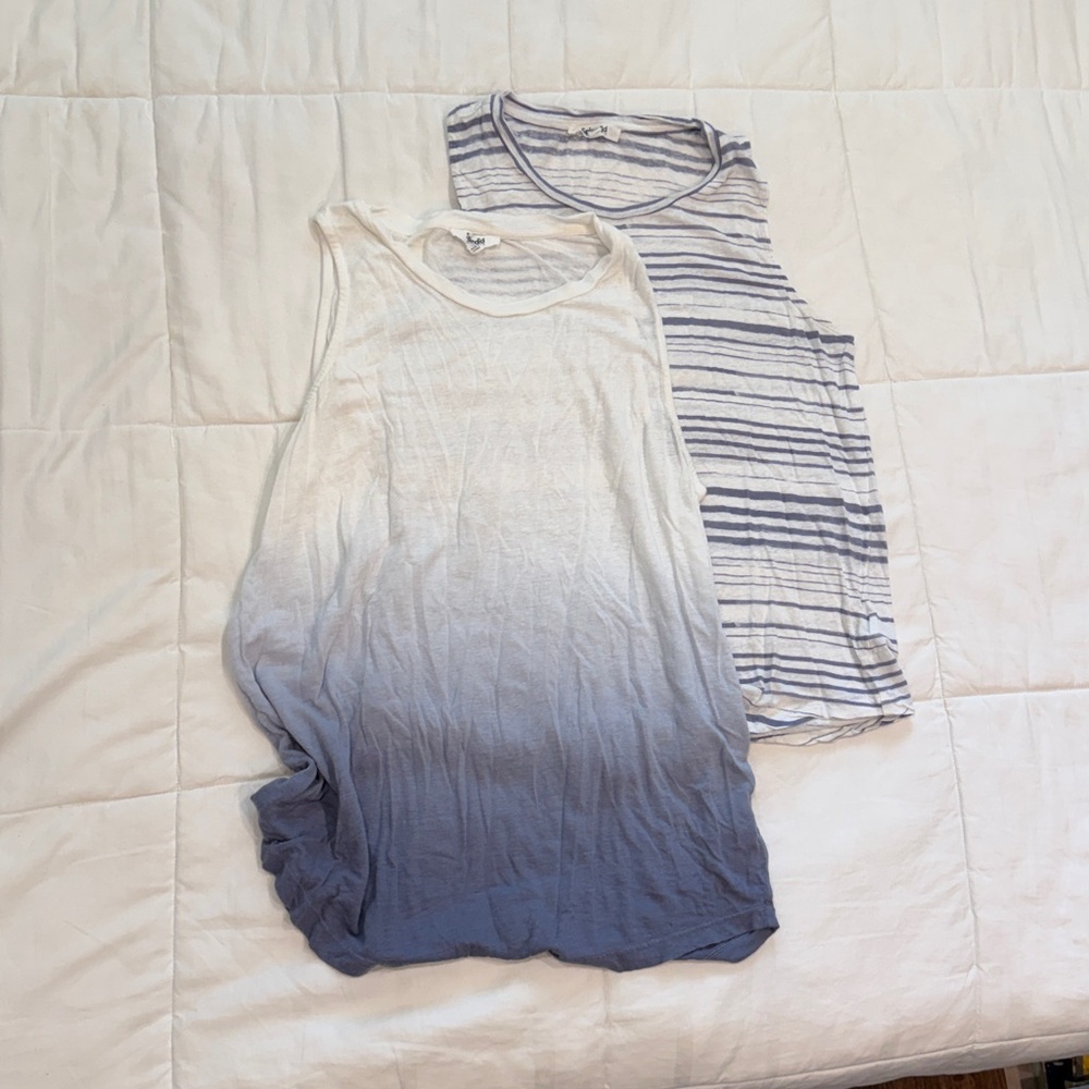 2 Splendid women's tank tops

Worn once
